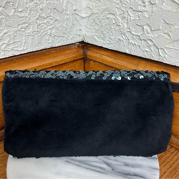 *SOLD*Juicy Couture | Sequined Faux Velvet Convertible Bowed Clutch - Picture 3 of 15